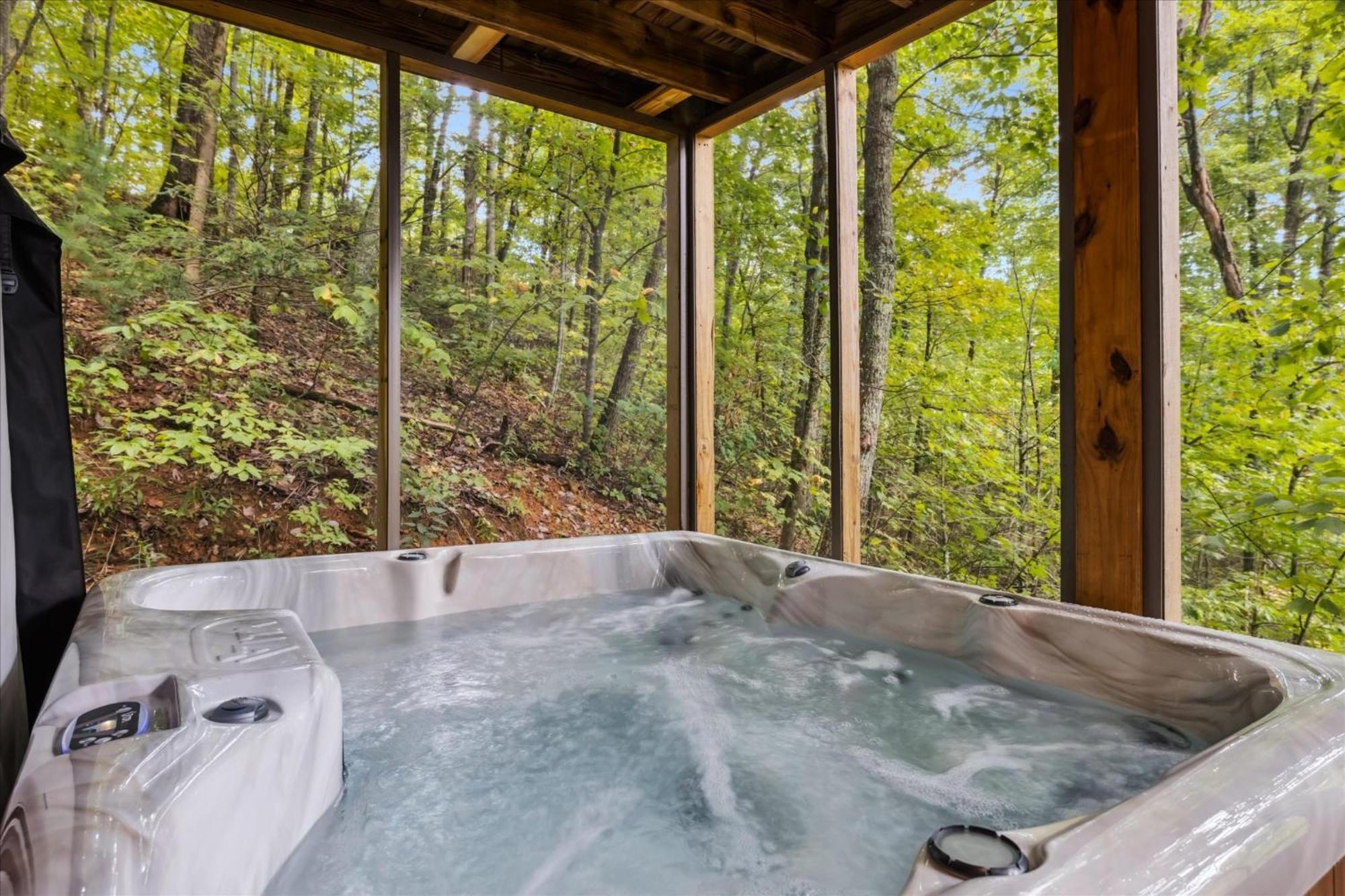Views, Game Room And Hot Tub Bearway To Heaven Сивиървил Екстериор снимка